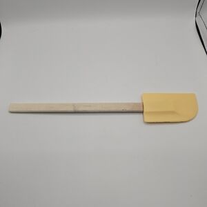 Williams-Sonoma Silicone Spatula Scraping, Yellow With Wood Handle, 11.5"